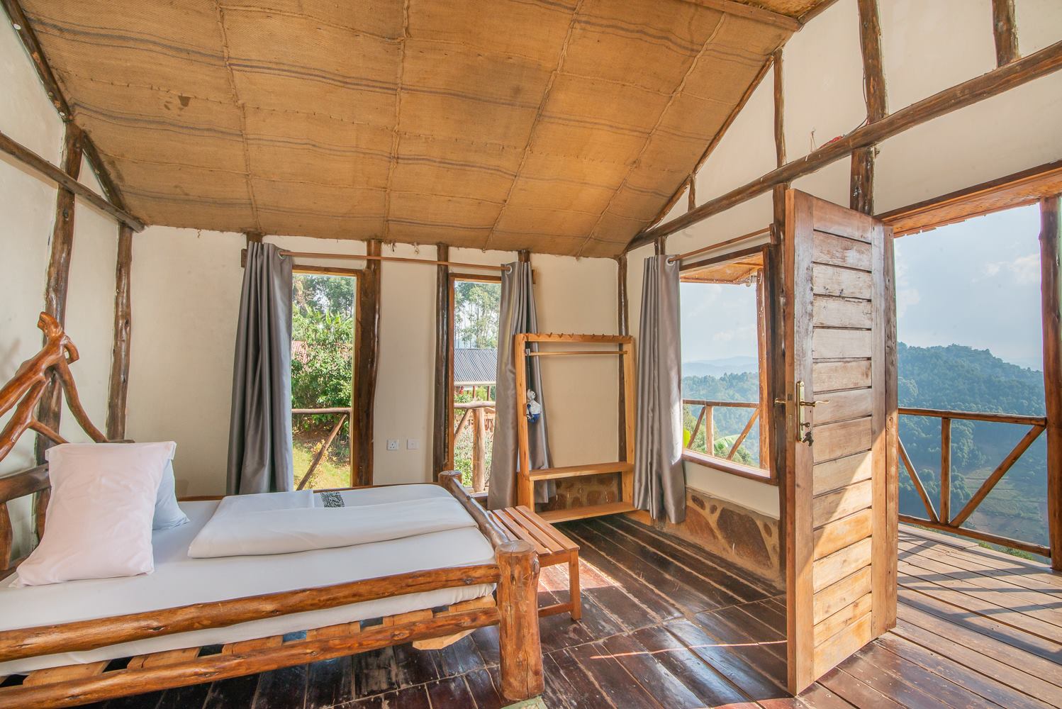 Bakiga Lodge accommodation in Bwindi